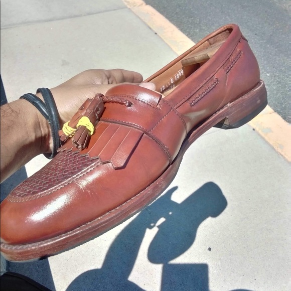 Allen Edmonds - Picture 9 of 11